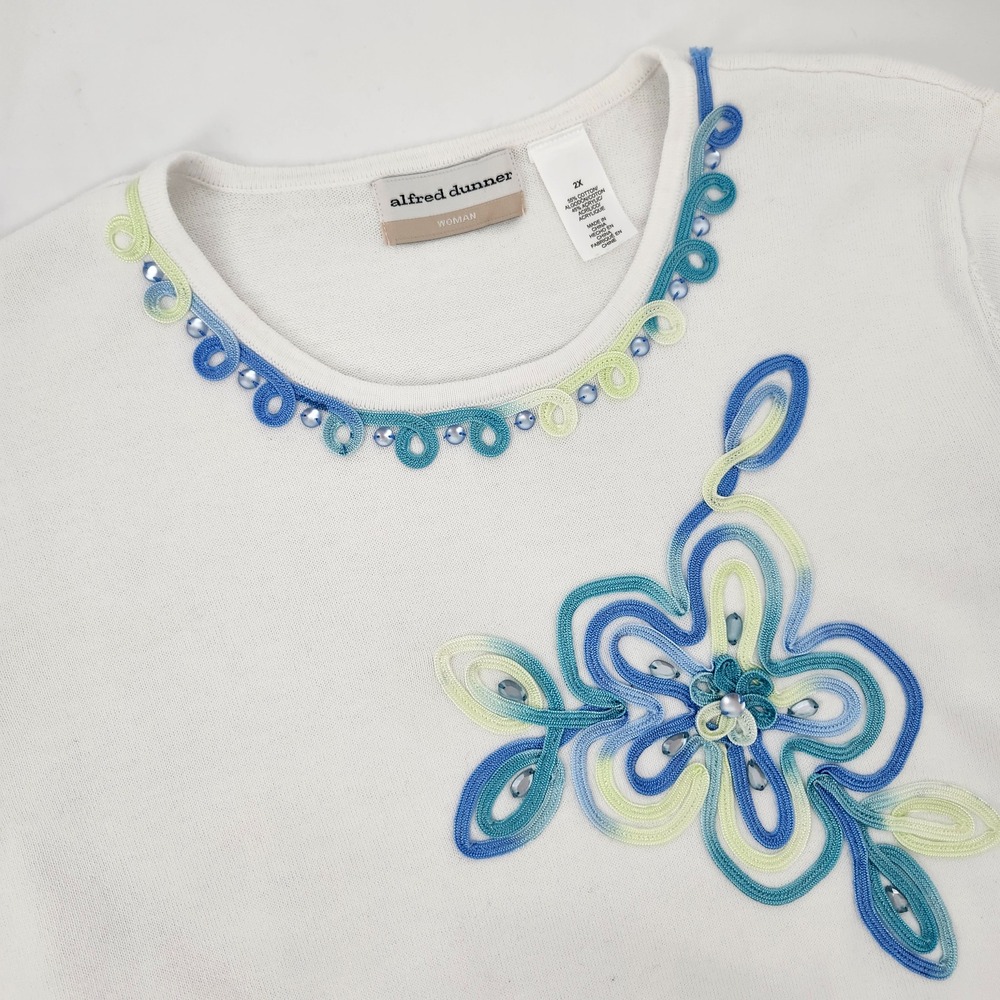 Alfred Dunner Womens White Floral Soutache Knit Top Size 2X Artsy Coastal Pastel